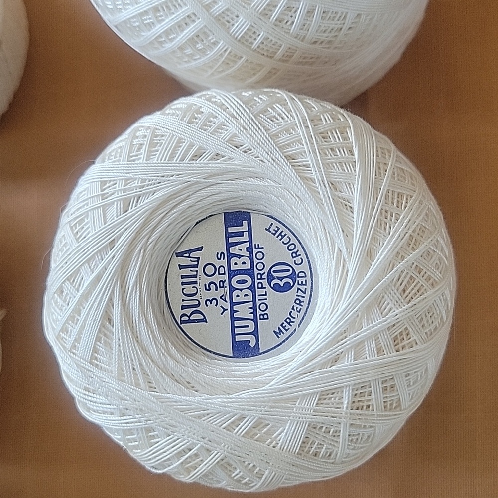 Bundle of variety crochet cotton - Picture 4 of 8